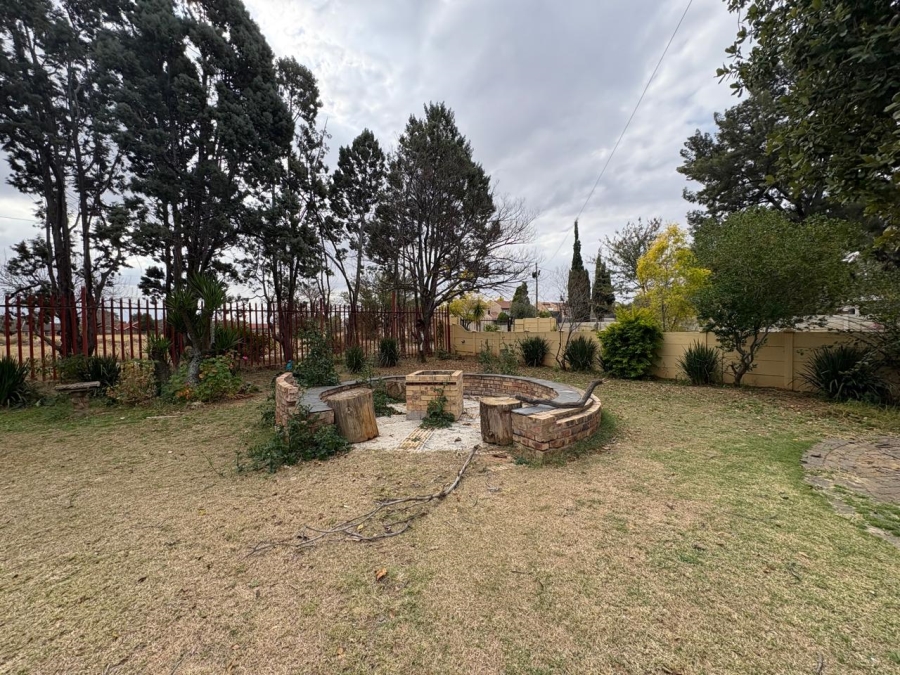 6 Bedroom Property for Sale in Dagbreek Free State